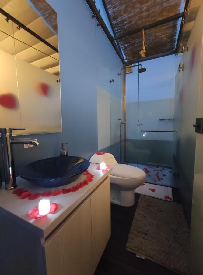 ホテル Glamping Cristal グアタビータ エクステリア 写真